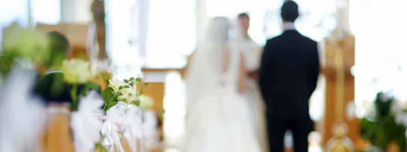 How to Become a Marriage Celebrant (2022 Update)