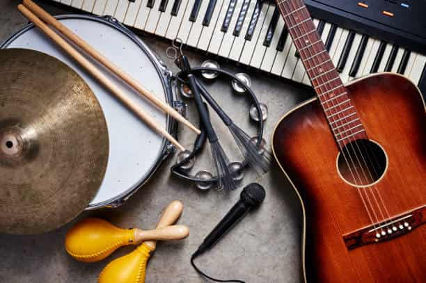 How to Start a Musical Instrument Business